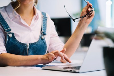 crop-woman-with-glasses-working-laptop (1) (1).jpg crop-woman-with-glasses-working-laptop (1) (1).jpg